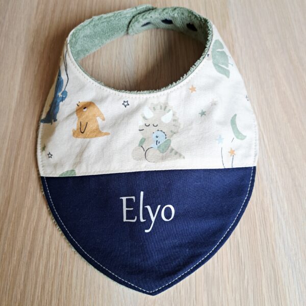 Bavoir bébé avec prénom