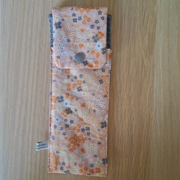 Pochette à brosse à dents