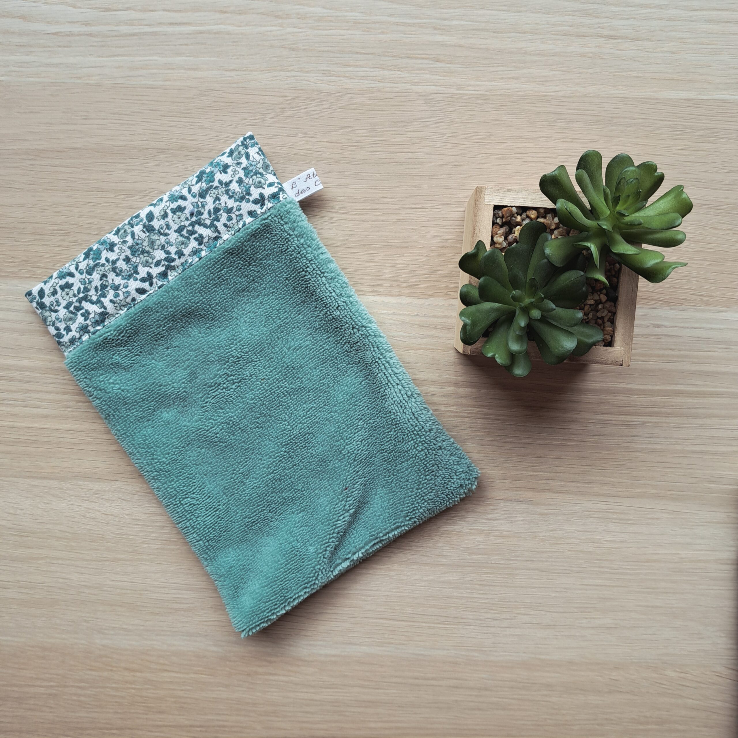 Gant de toilette débarbouillette