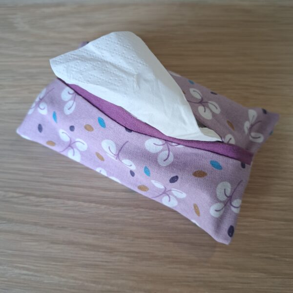 Etui à mouchoirs