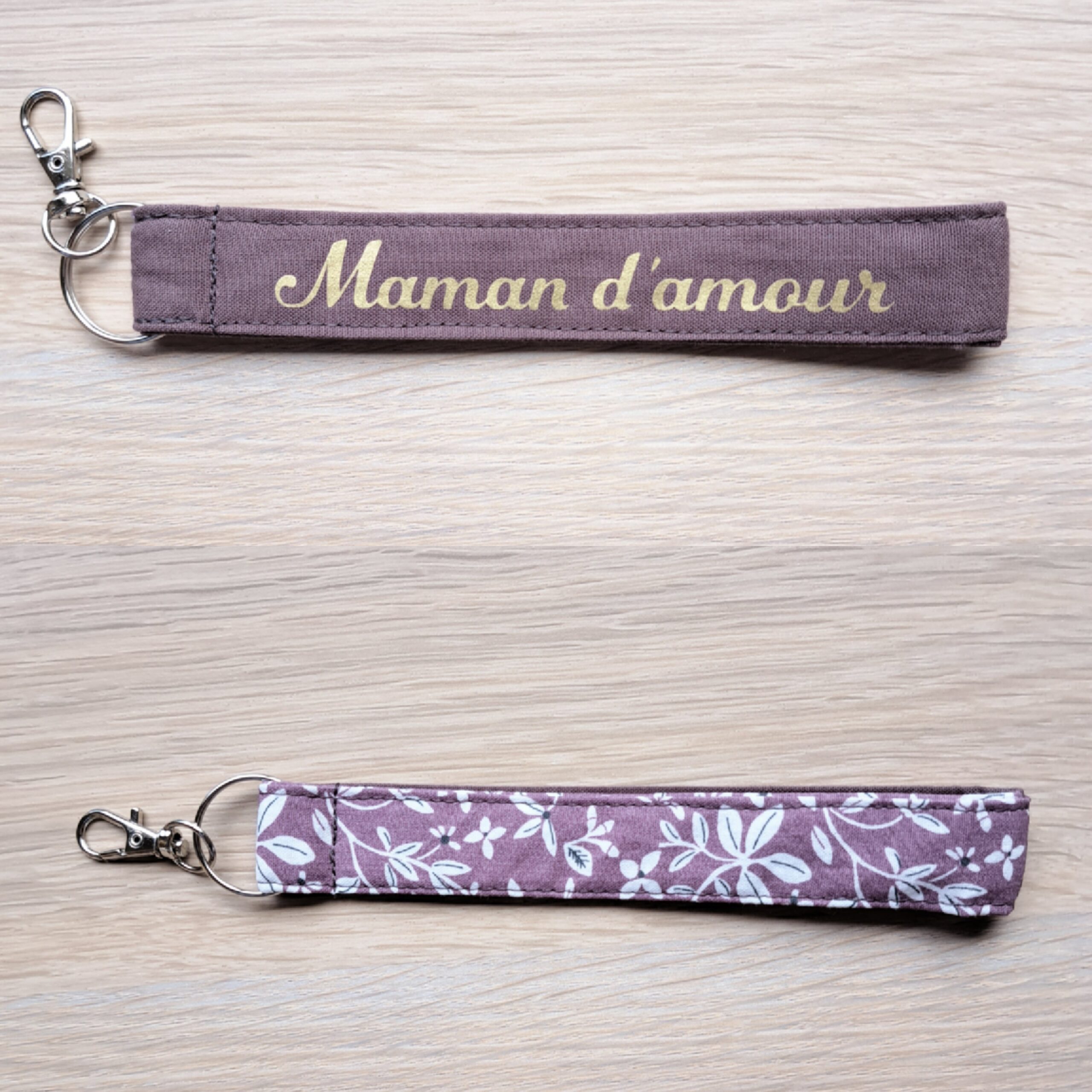 Porte clé dragonne maman