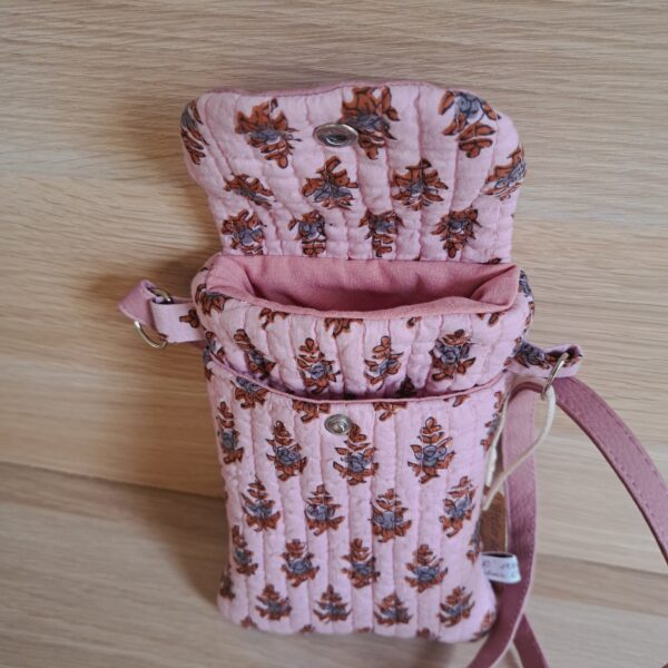 Pochette à téléphone